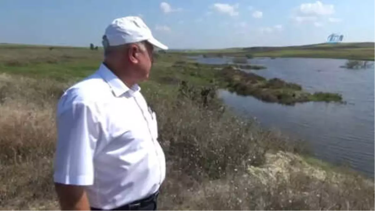 Köylüler Merada Pankart Açtı