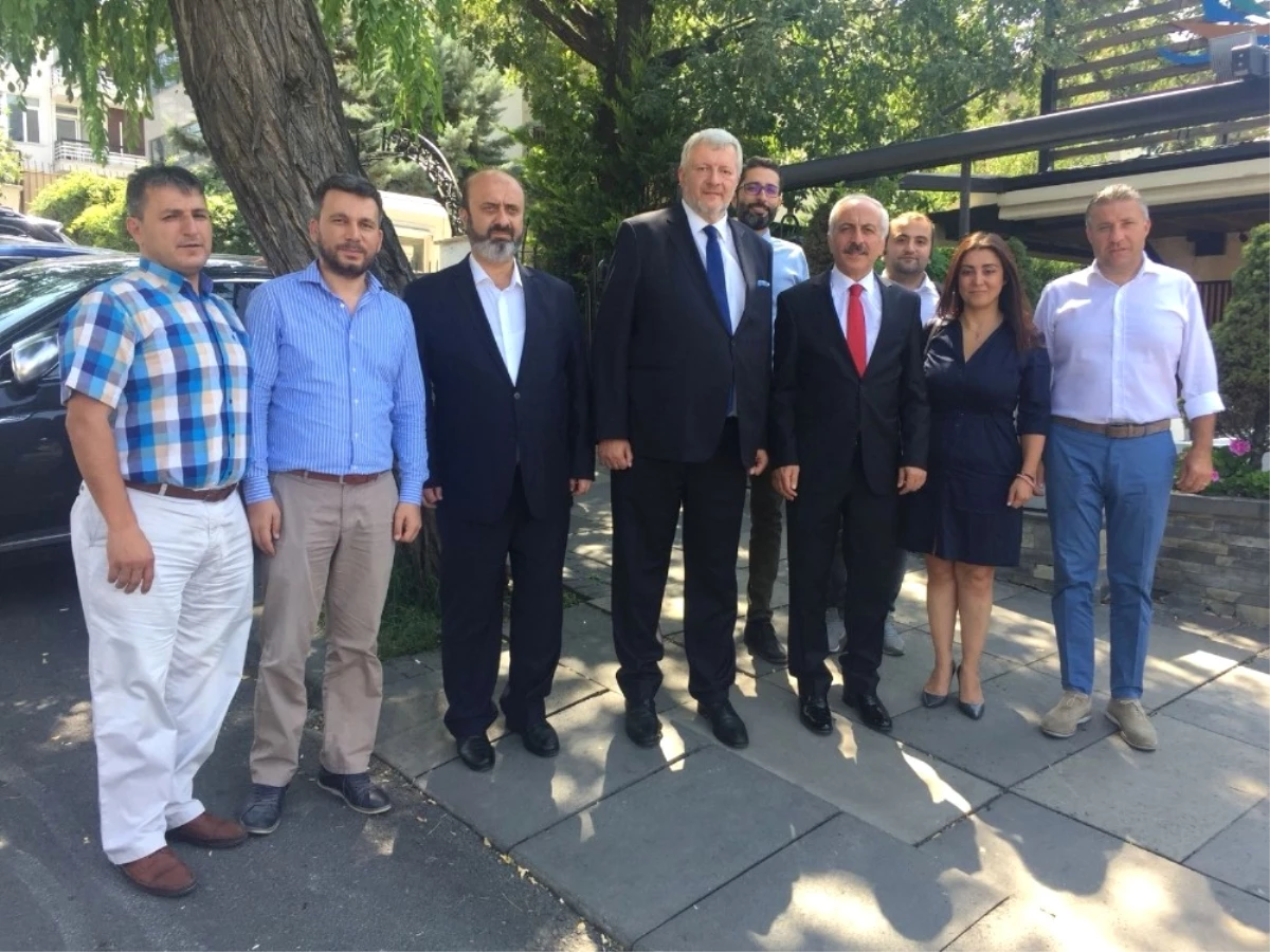 Başkan Gül, Avrupa Birliği Delegasyon Yöneticileriyle Bir Araya Geldi