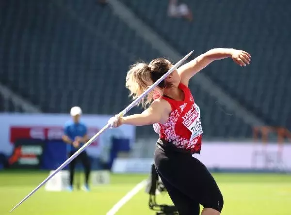 Berlin'de Eda Tuğsuz Şoku - Son Dakika Spor