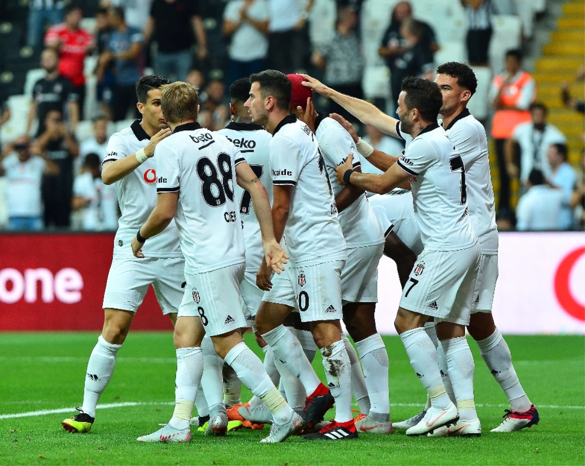Beşiktaş İlk Yarıyı Üstün Tamamladı