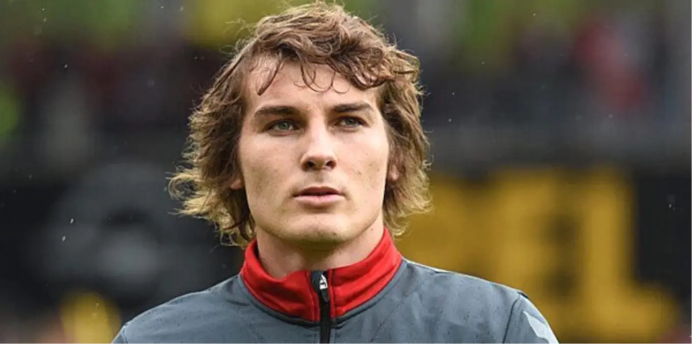 Çağlar Söyüncü, Leicester City ile Anlaştı