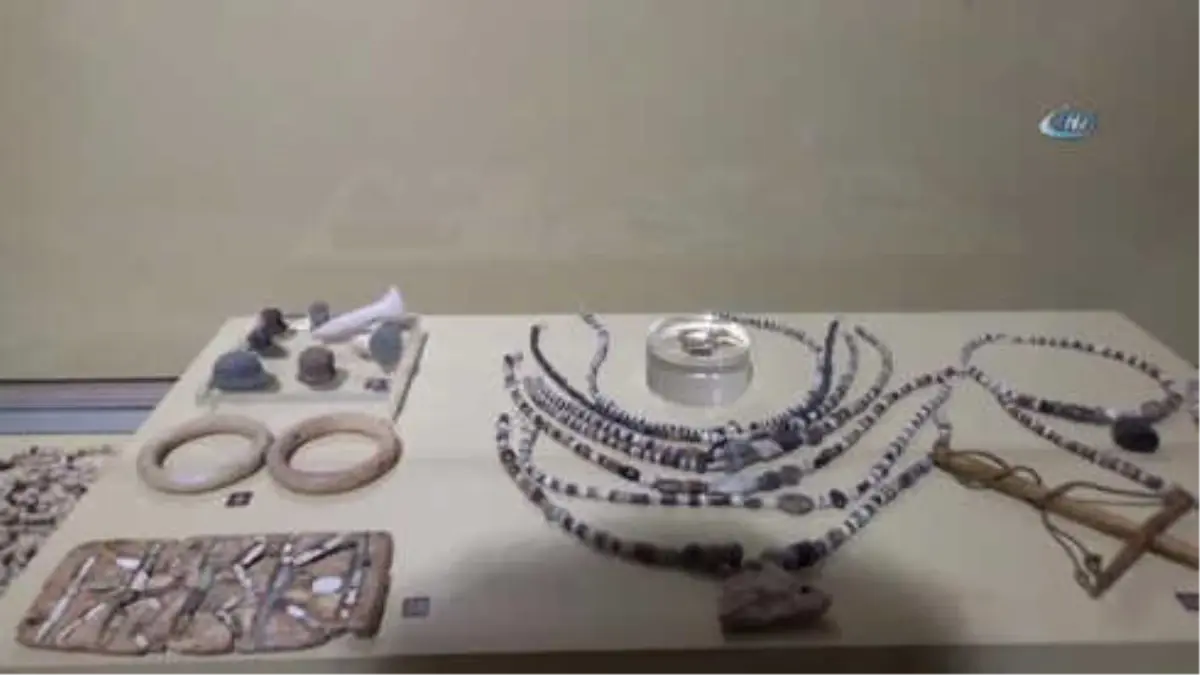 Dünyanın En Eski Aşıklarına Ait Takılar Mardin\'de Sergileniyor