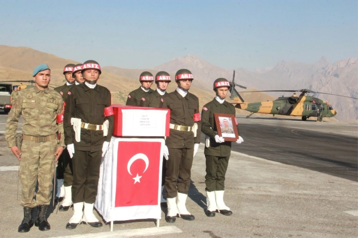 Hakkari Şehidi Memleketine Uğurlandı