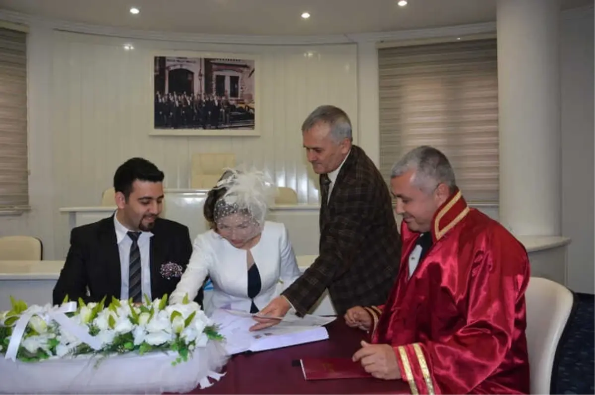 Manavgat\'ta 08.08.2018\'de 30 Nikah