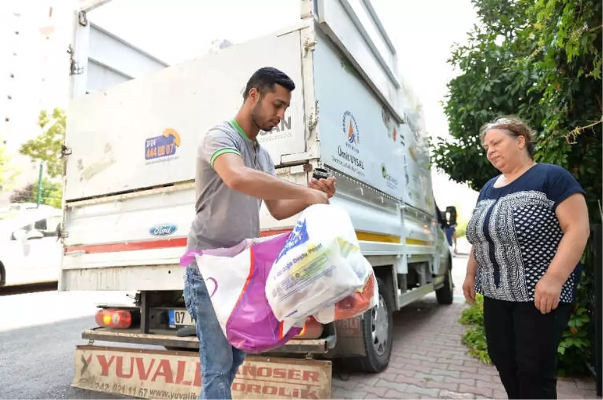 Muratpaşa, Çevreci Komşu Kart\'la Kazanıyor