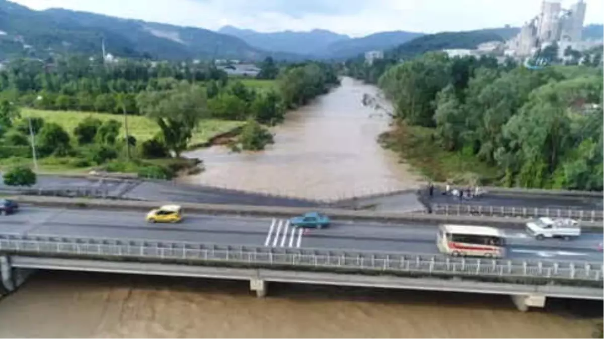 Ordu\'nun Dereleri Yıktı Geçti