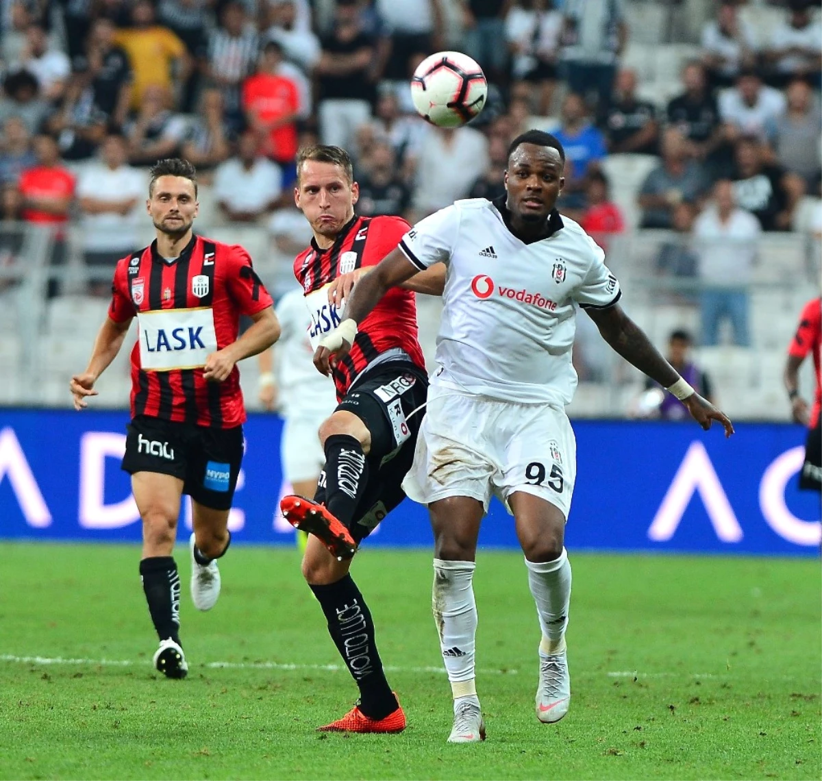 UEFA Avrupa Ligi: Beşiktaş: 1 - Lask Linz: 0 (Maç Sonucu)