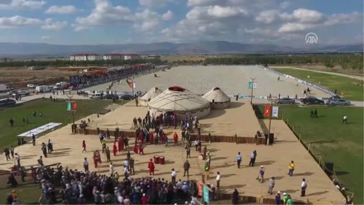 Erzurum Türk Oyunları Festivali" Başladı