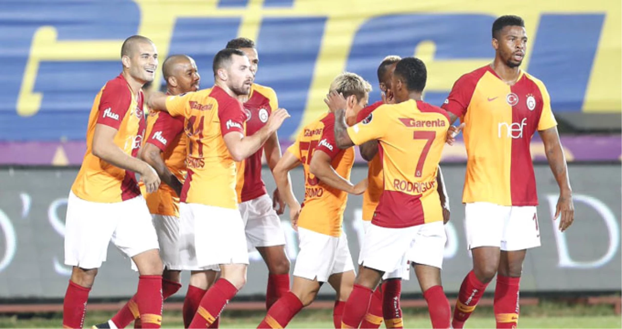 Galatasaray, Süper Ligin Açılış Maçında Ankaragücü\'nü 3-1 Yendi