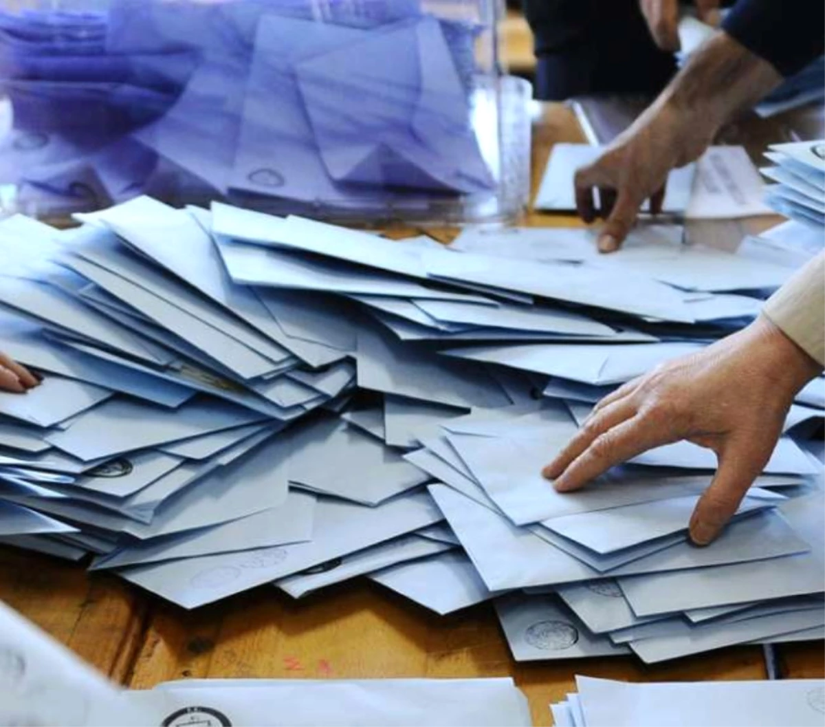 Irak\'ta Seçim Sonuçlarının Elle Sayımı Tamamlandı