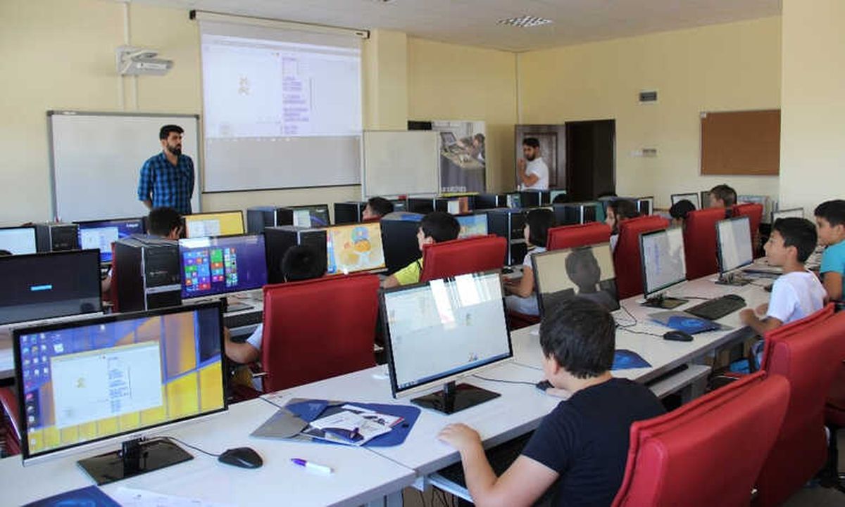 Lab Erciyes Çocuk Atölyesinde Çocuklar Eğlenirken Öğrendi