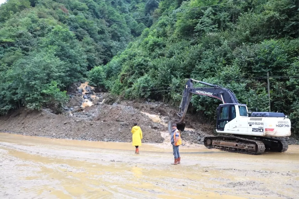 Rize\'de Selin Neden Olduğu Tahribat Havadan Böyle Görüntülendi