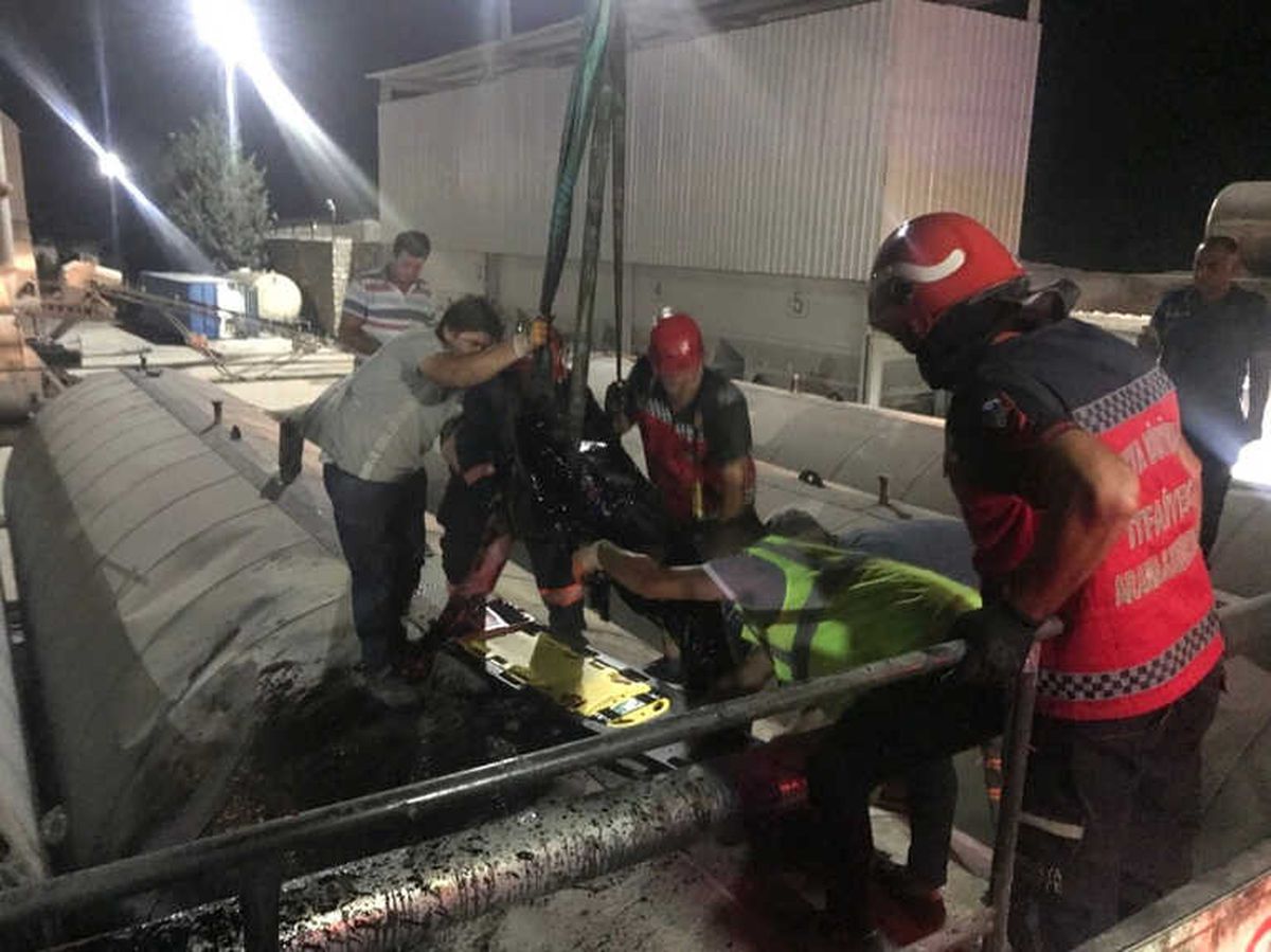 Sakarya\'da Asfalt Şantiyesinde Feci Ölüm
