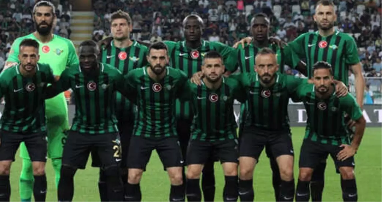 Beşiktaş\'ın Rakibi Akhisarspor, Ligin İlk Haftalarında Yenilmiyor