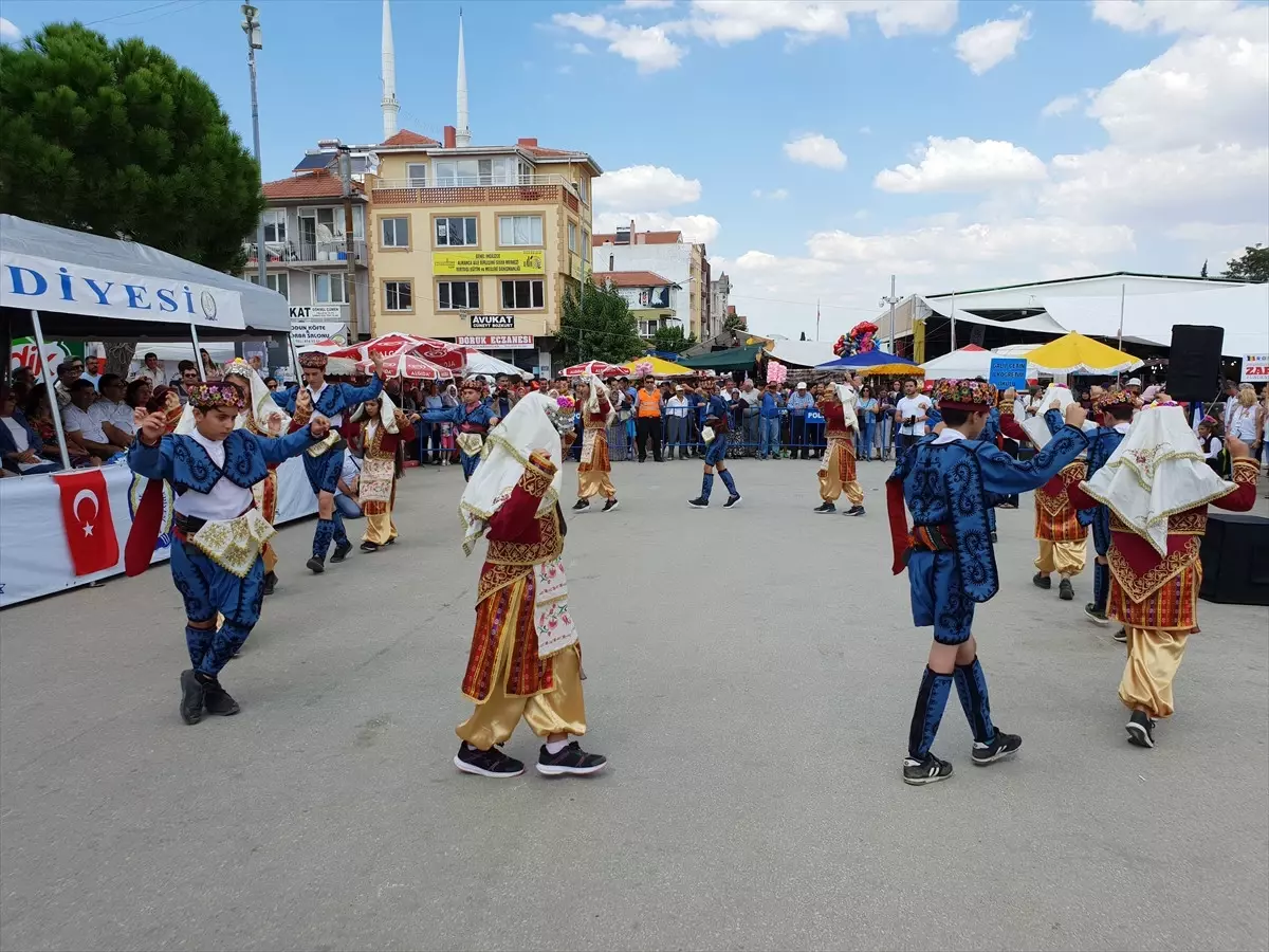 Eşme Uluslararası Kilim Kültür ve Sanat Festivali