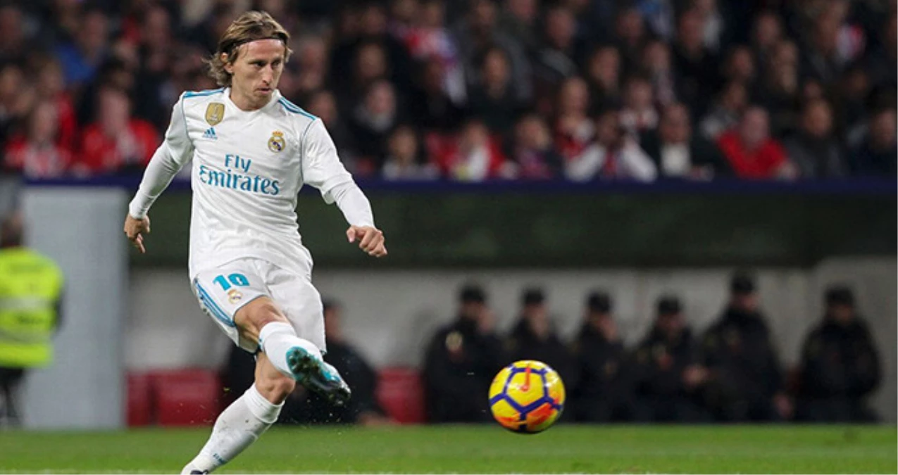 Luka Modric, Real Madrid\'e Kalmaya Karar Verdi