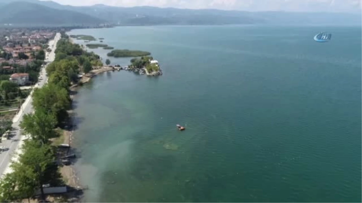 Gölün Dibinde Yatan 100 Yılın Keşfi Havadan ve Su Altından Böyle Görüntülendi