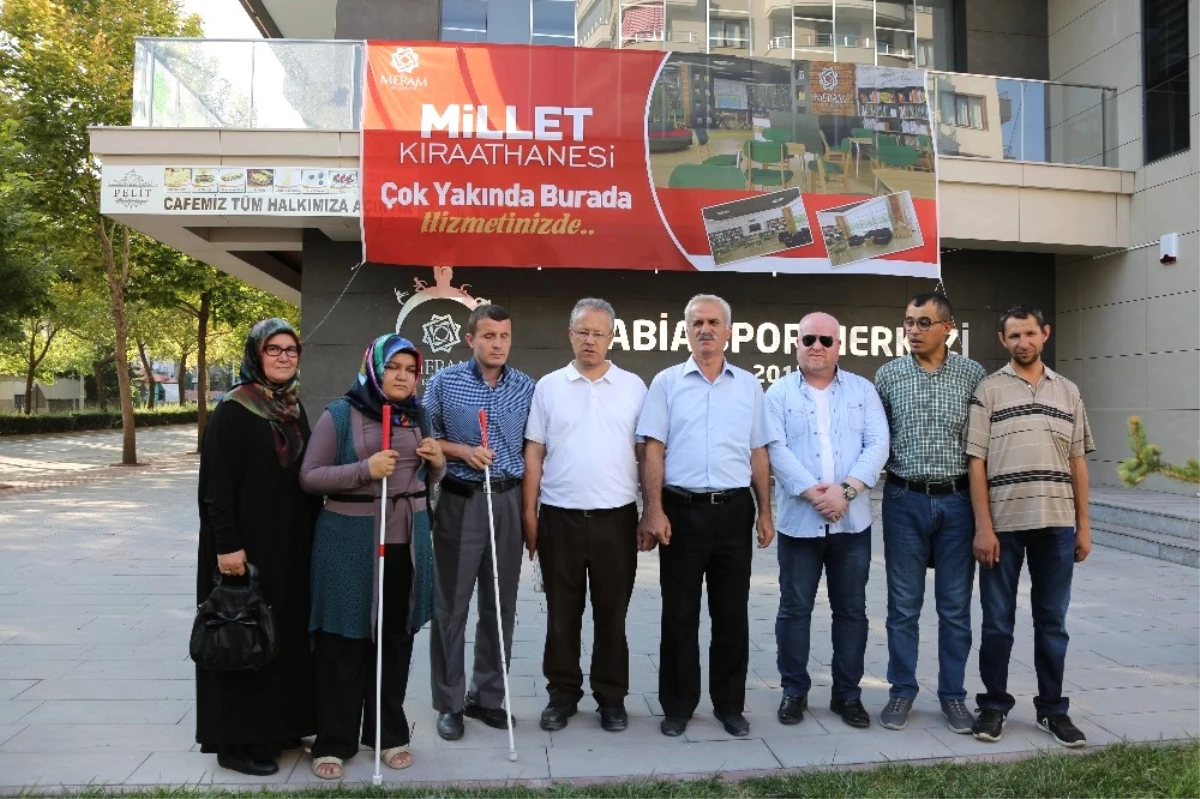 Millet Kıraathanesinde Engelliler İçin Özel Konsept