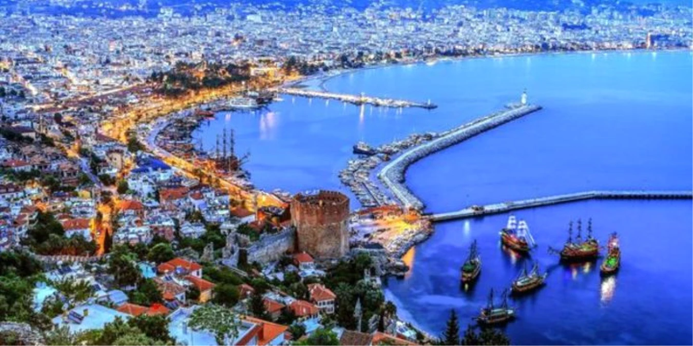 Antalya\'da Konut Çift Haneli Rakamlarla Değerleniyor