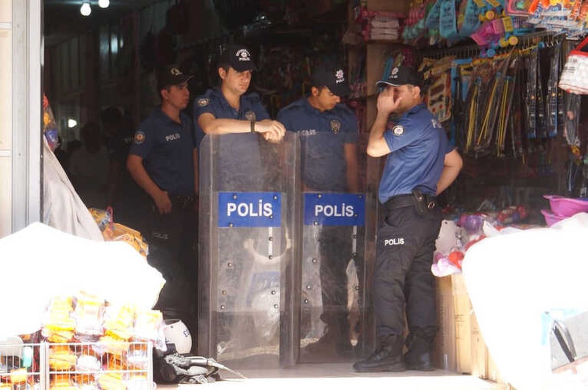 Batman\'da Kaçakçılık Operasyonu: 2 Gözaltı