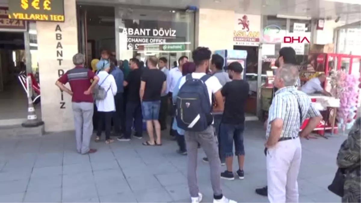 Bolu\'da Döviz Bürolarında Dolar Bozdurma Kuyruğu Hd