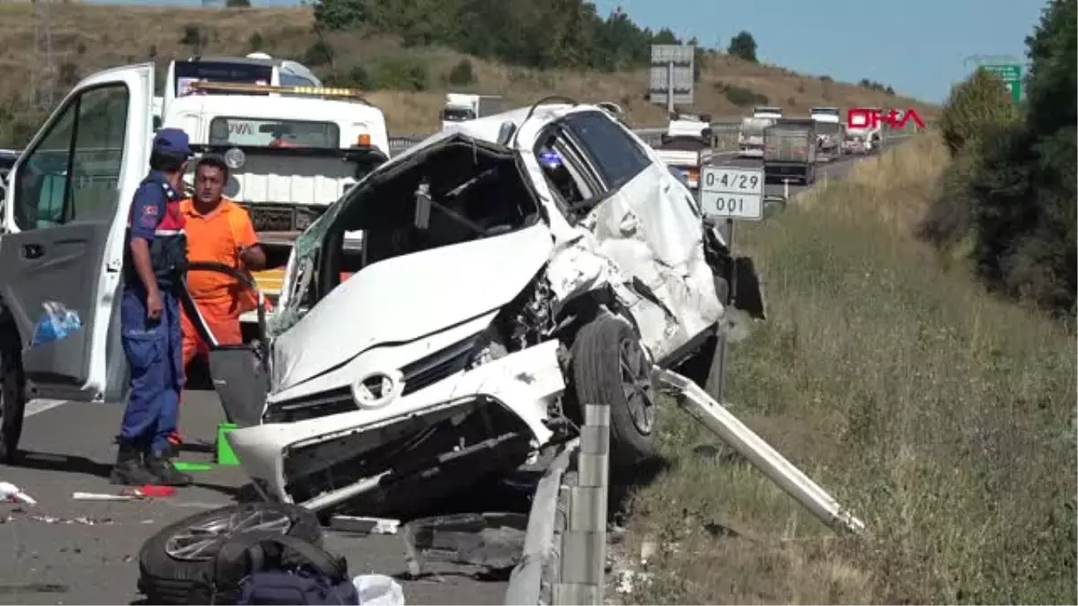 Bolu Takla Atan Otomobildeki Anne ve Bebeği Öldü, 4 Kişi Yaralandı Hd