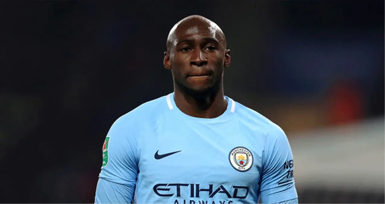 Fenerbahçe, Manchester City\'den Mangala\'yı Transfer Etmek İstiyor