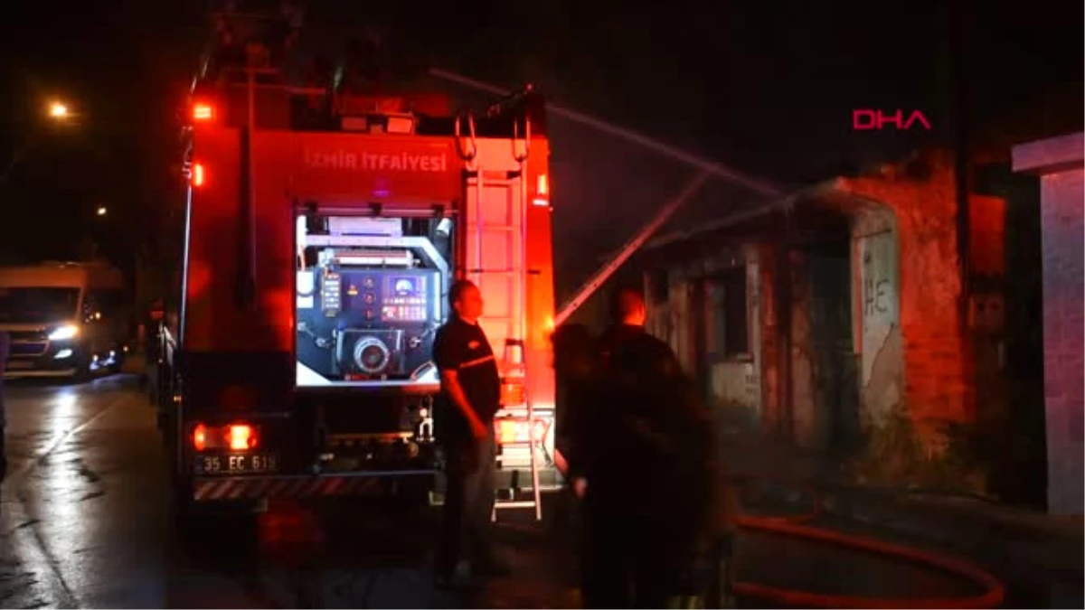 İzmir - Metruk Evde Yangın Çıktı