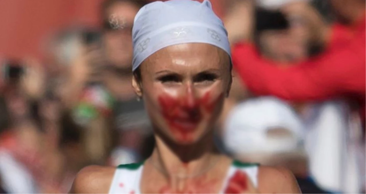 Belaruslu Atlet, Kanlar İçinde Kaldığı Yarışta Şampiyon Oldu