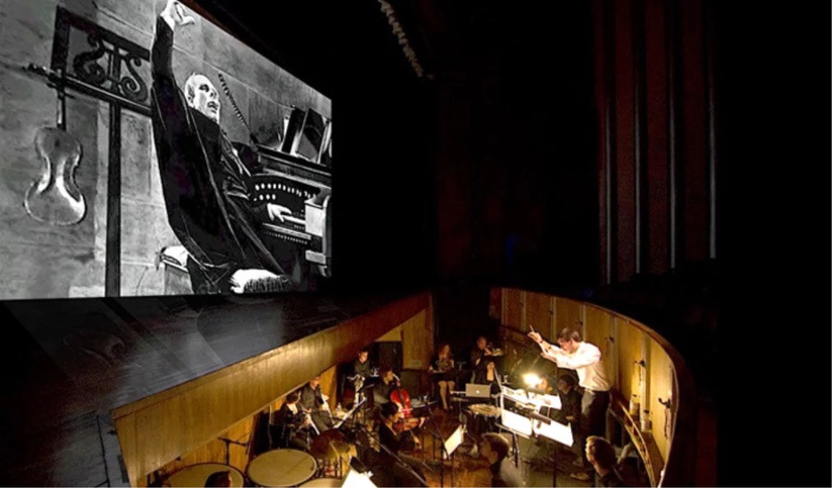 Opera\'daki Hayalet"İ Berklee Sessiz Film Orkestrası Canlandıracak