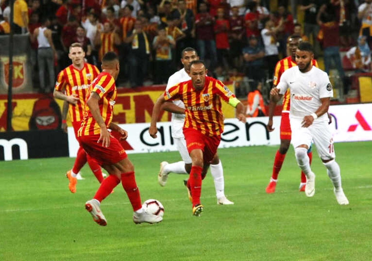 Spor Toto Süper Lig: Kayserispor: 2 - Antalyaspor: 0 (Maç Sonucu)