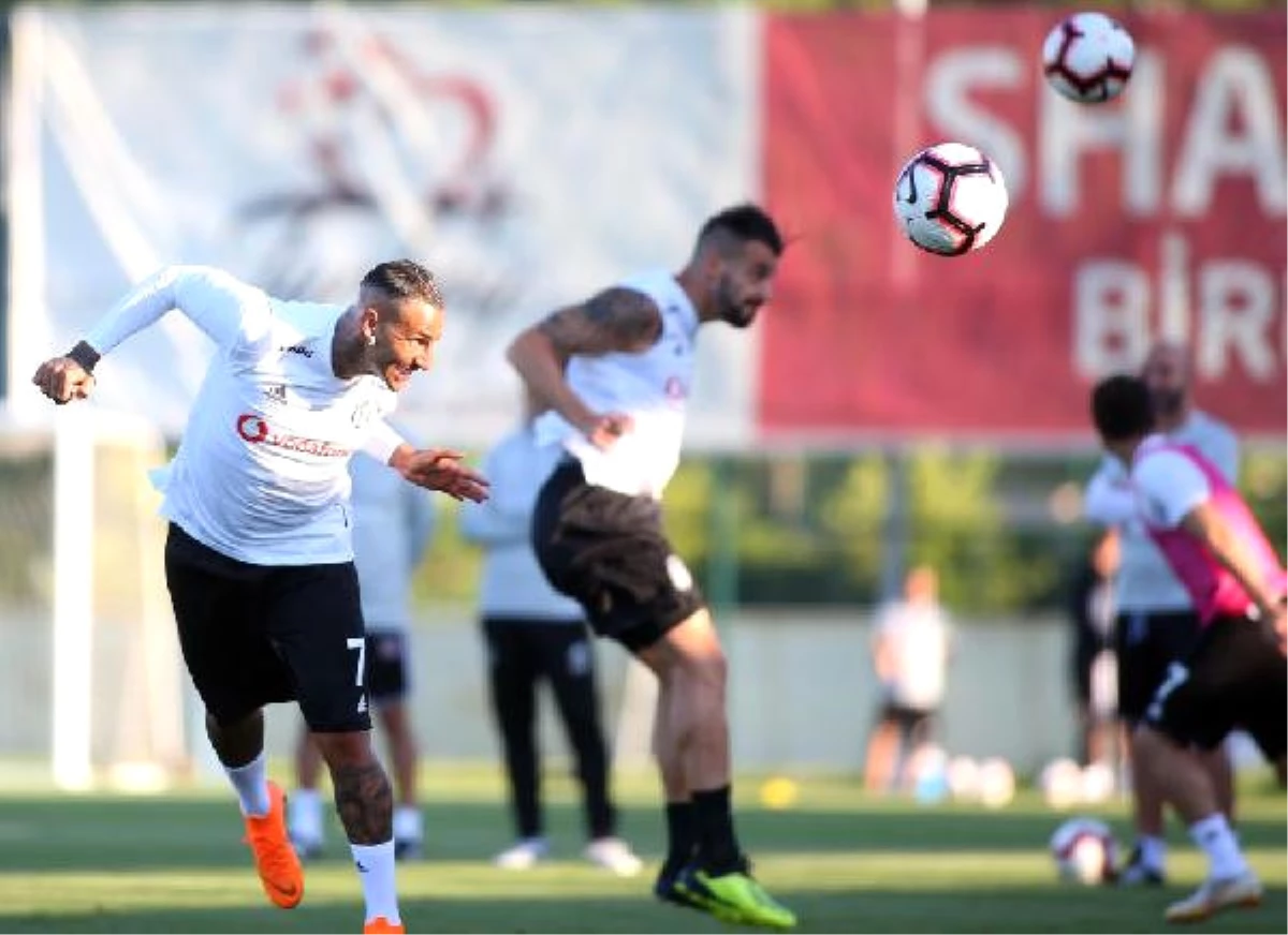 Beşiktaş, Lask Linz Maçı Hazırlıklarını Sürdürdü