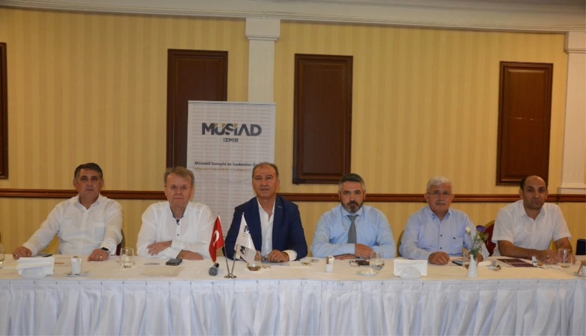 Dr. Necip Yemenici Müsiad İzmir\'in Toplantısına Konuk Oldu