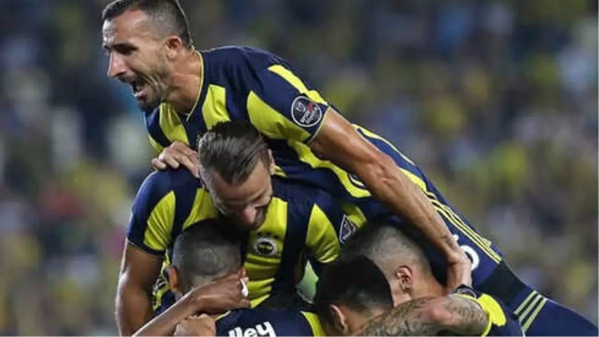 Fenerbahçe Galibiyetle Başladı