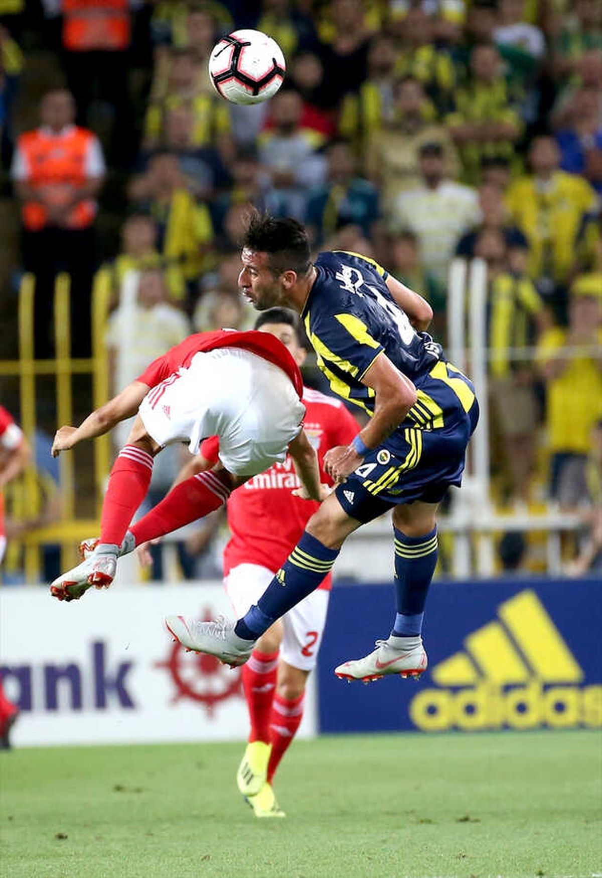 Futbol: UEFA Şampiyonlar Ligi