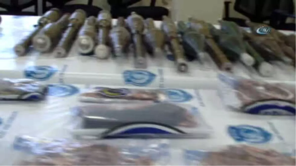 Hakkari\'de 19 Adet Eyp ve Mühimmat Ele Geçirildi