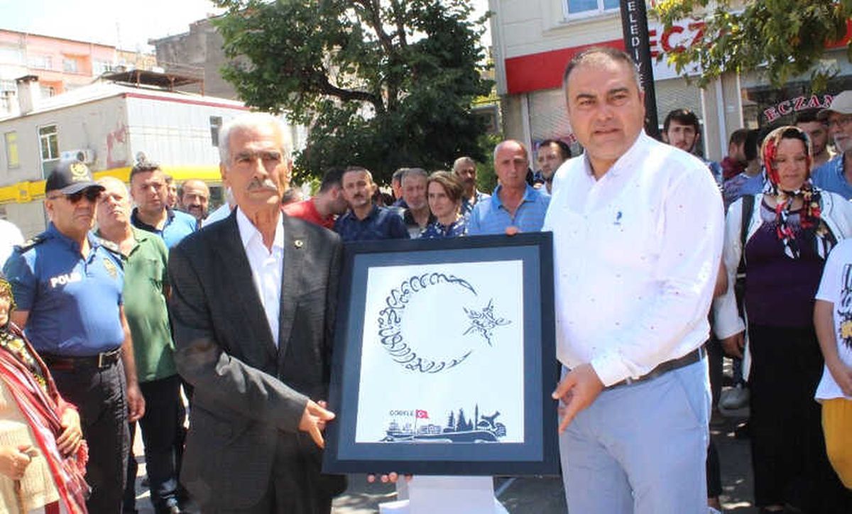 Şehit Polis Fethi Sekin\'in Babası Görele\'de Kermes Açılışına Katıldı
