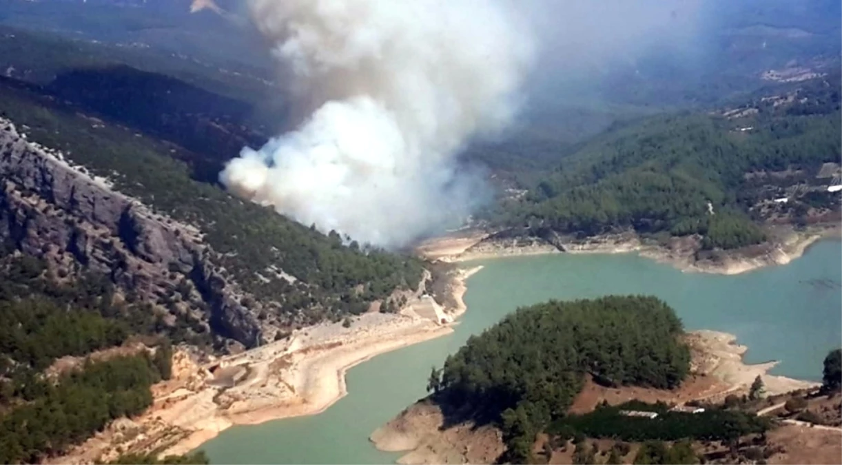 Antalya\'da Orman Yangını