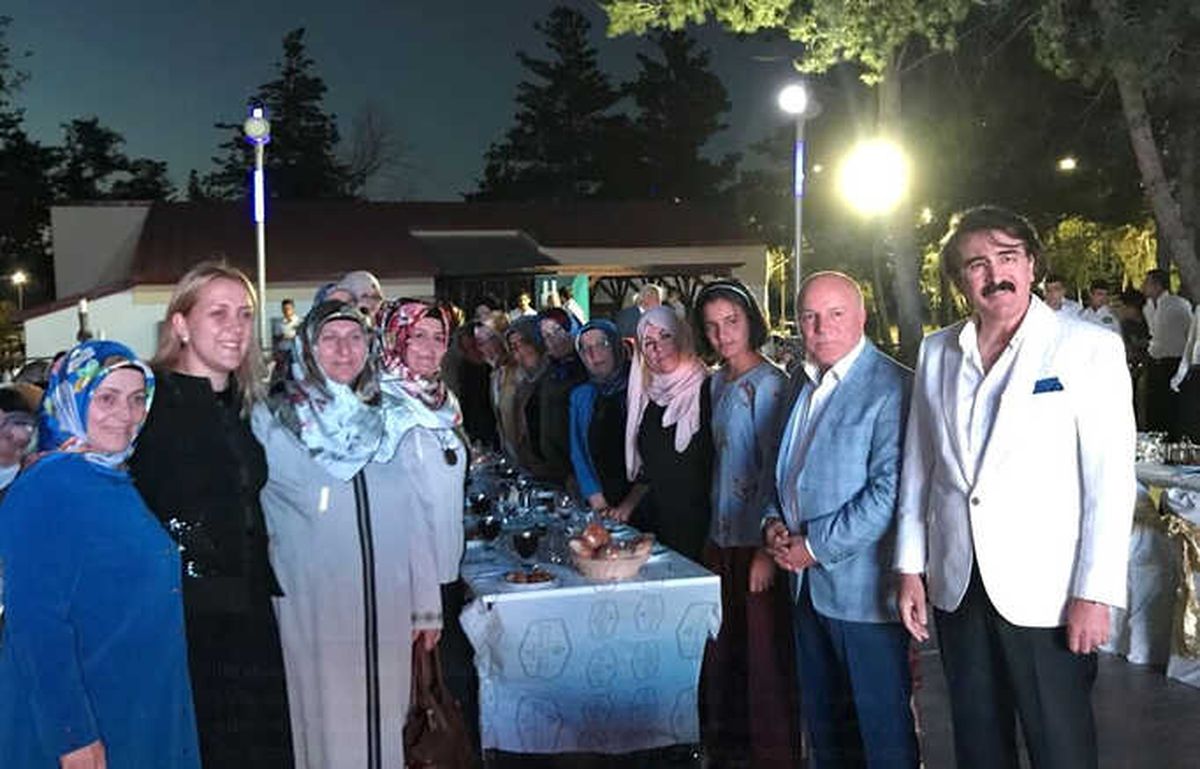 Aydemir: \'Ak Dava İnsana Saygı Davasıdır\'