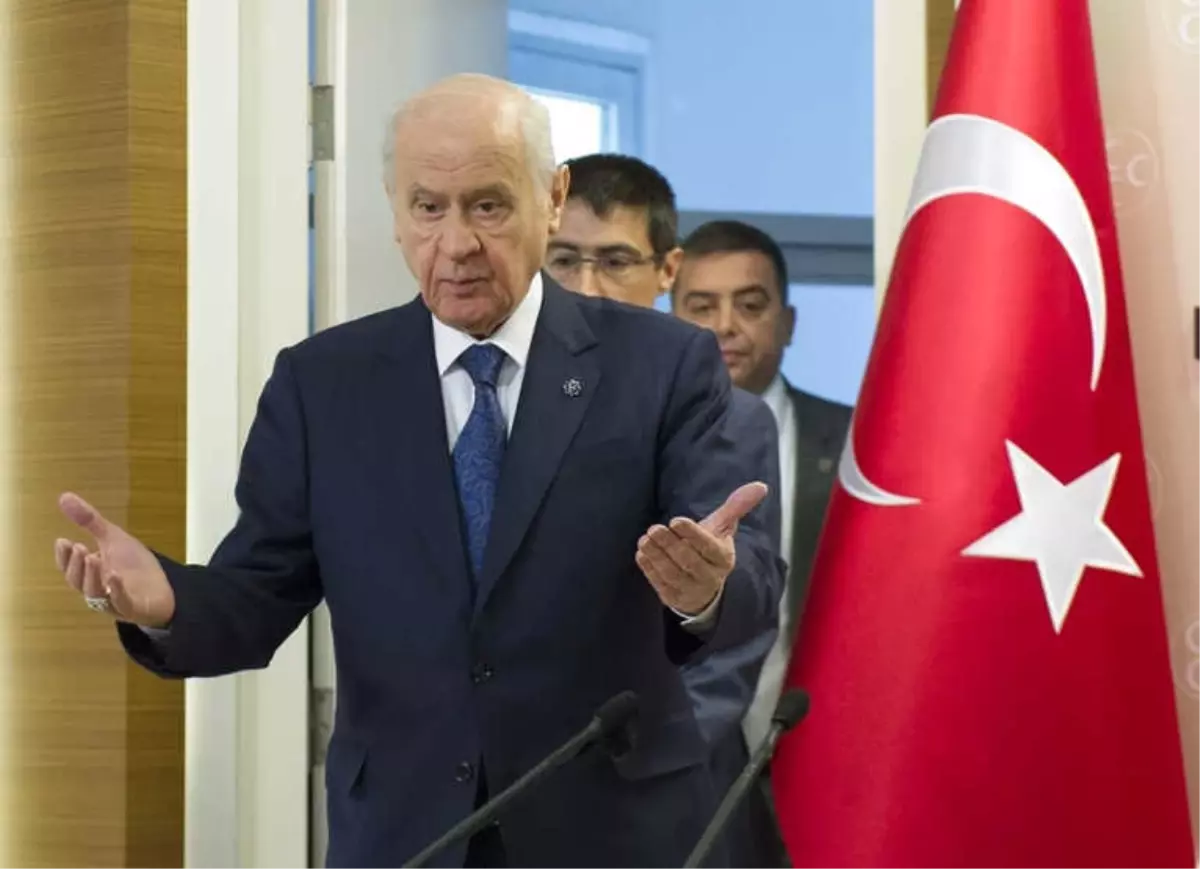 Bahçeli: "Türkiye, Döviz Üzerinden Kundaklanmak İstenmektedir"