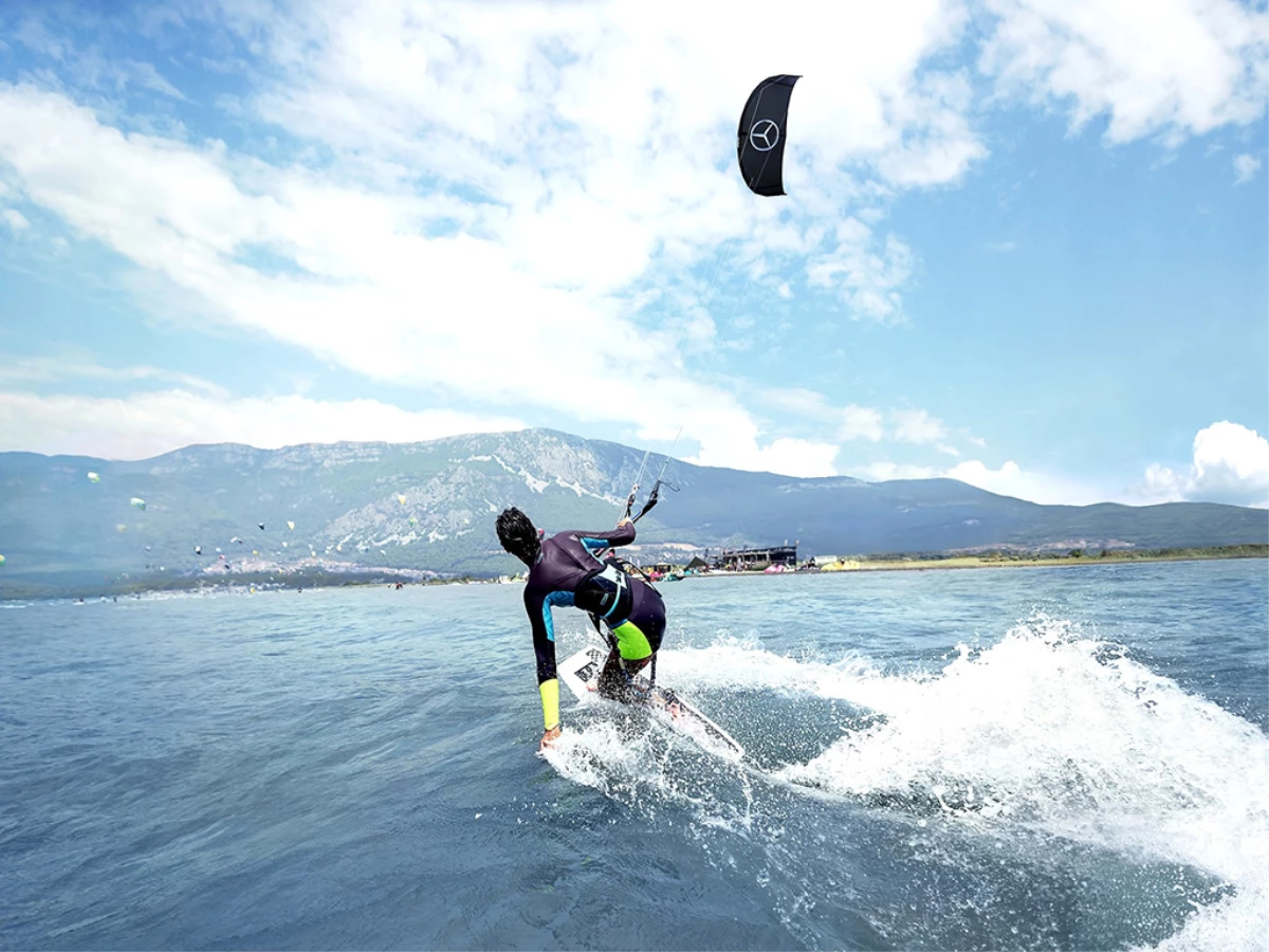 Mercedes Kiteboard Tutkunlarını Ağırlıyor