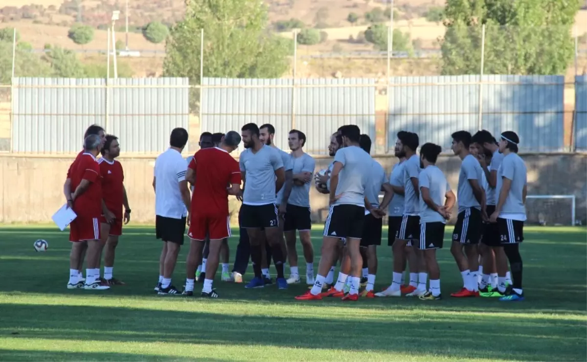 Orhan Kaynak: "Çok Zor Bir Maç Olacak, Taraftar Desteğine İhtiyaç Var"