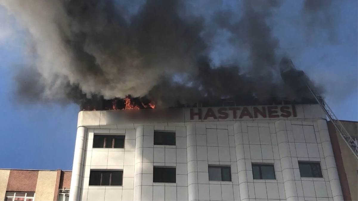 Sultanbeyli\'deki Özel Hastanede Korkutan Yangın