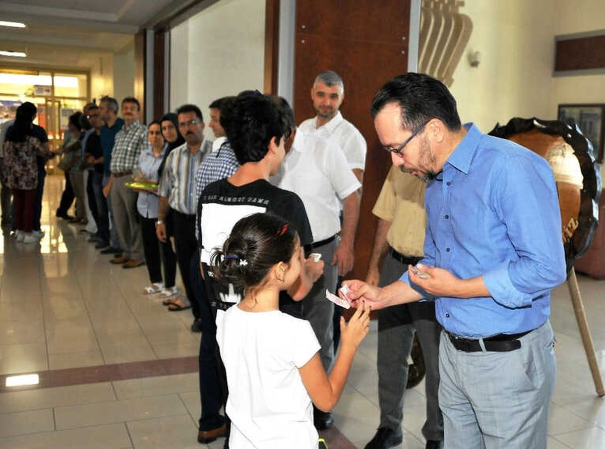 Adü Ailesi Bayramı Erken Kutladı