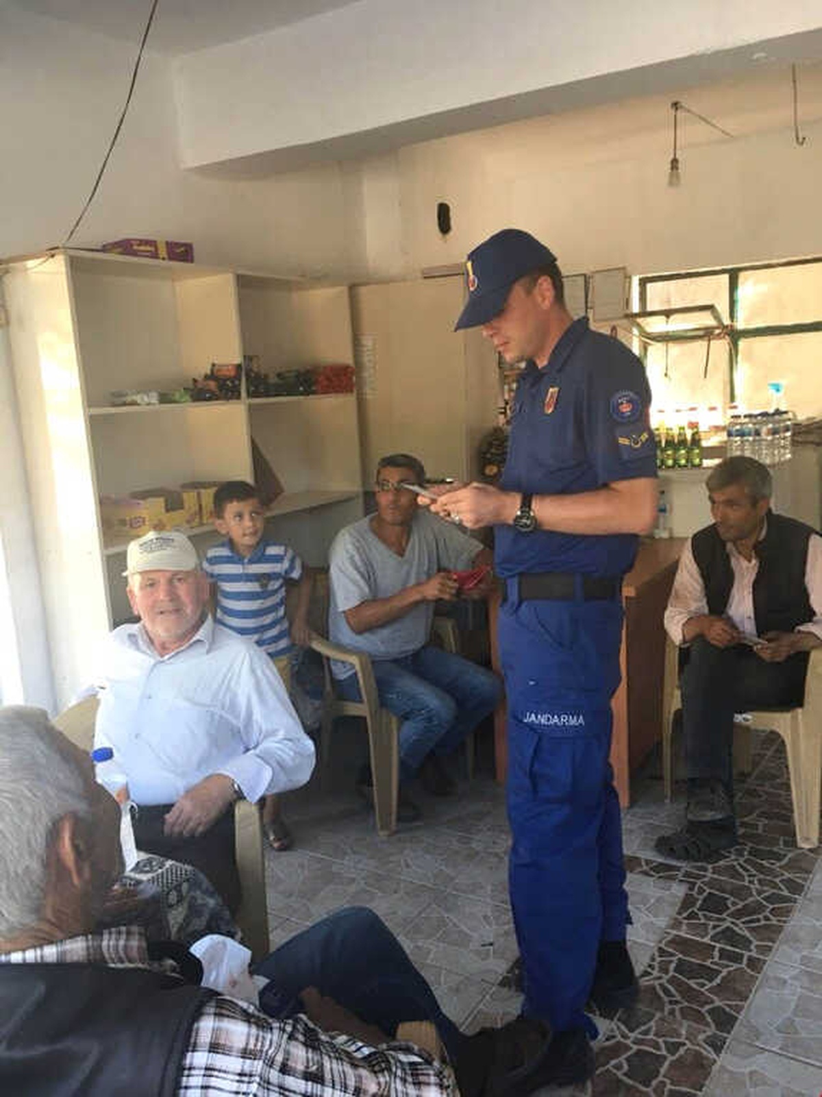 Balıkesir\'de Jandarmadan Güven Uygulaması