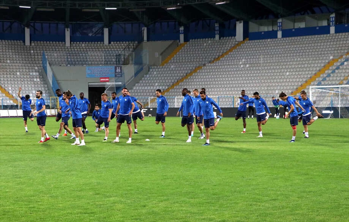 Büyükşehir Belediye Erzurumspor\'da Beşiktaş Maçı Hazırlıkları