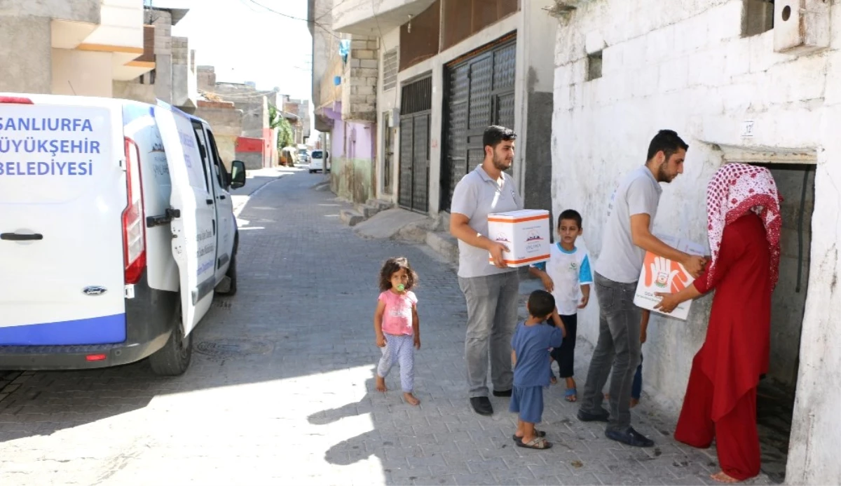 Büyükşehir, İhtiyaç Sahiplerine Yardımda Bulundu