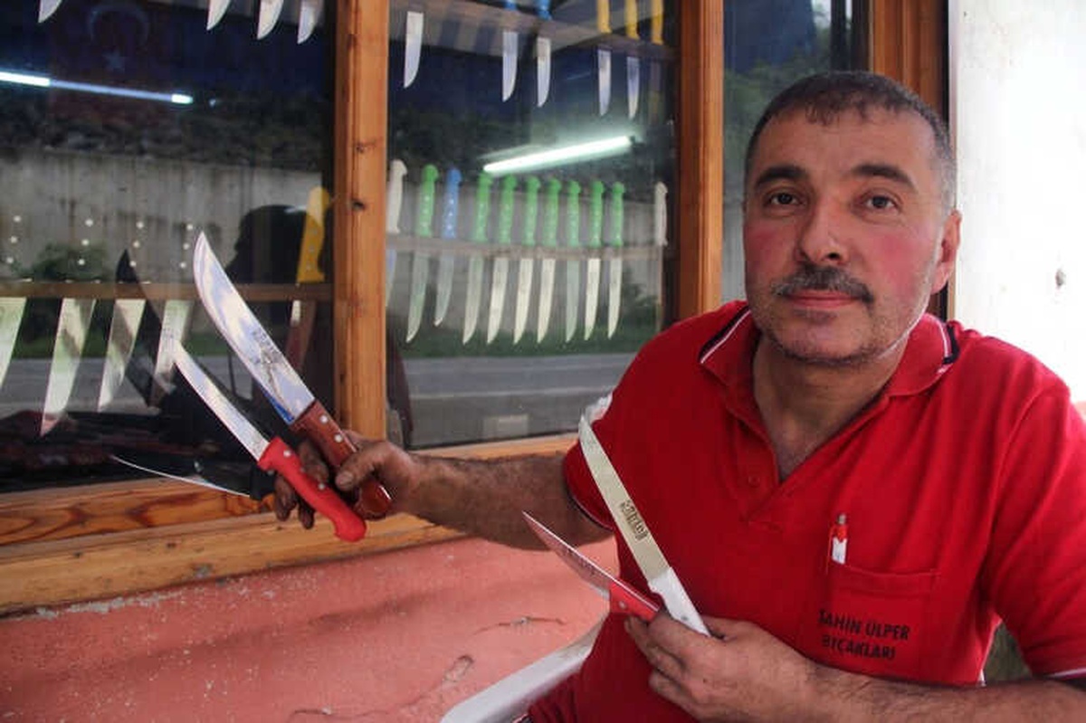 Giresun\'da Geleneksel Yöntemle Bıçak Yapan Son Usta