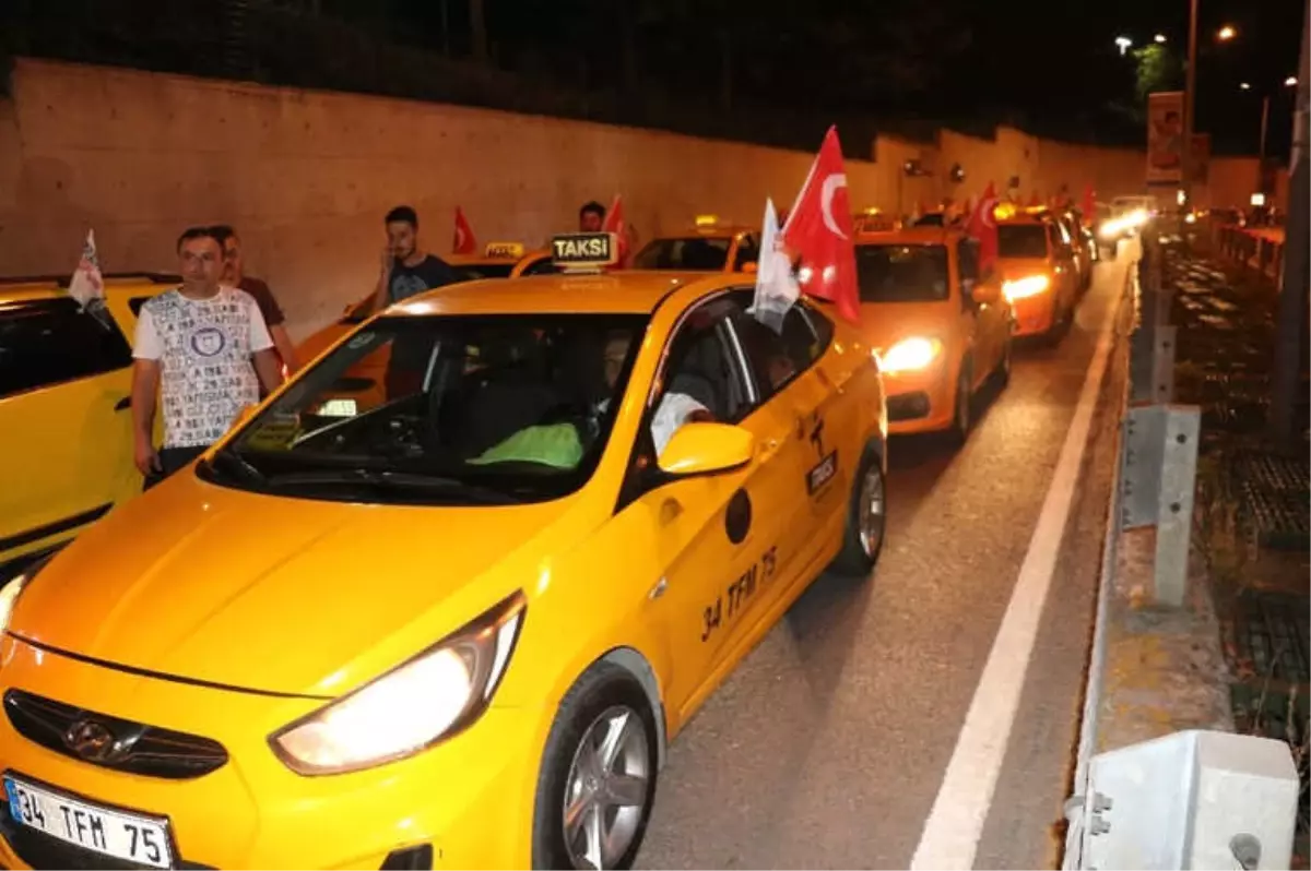 İstanbul\'da Taksicilerden ABD Başkonsolosluğu Önünde Protesto