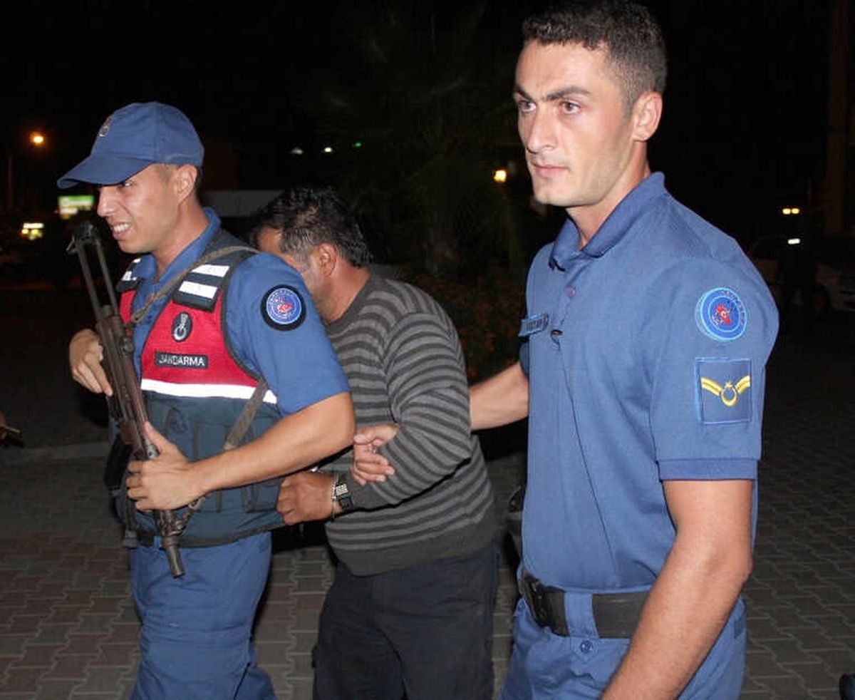 Kendini Hırsızlıkla Suçlayan Kişiyi Öldürdü
